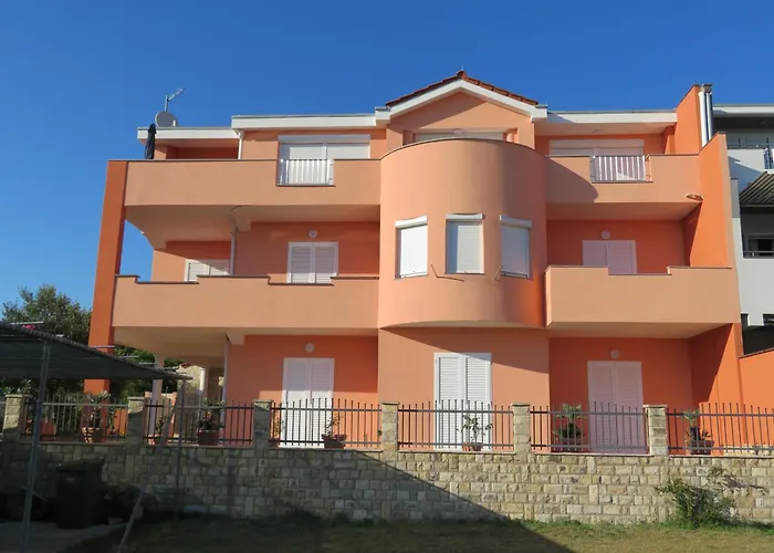 Lovely Couples With Sea View Daire Nin